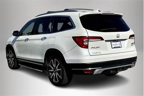 2019 Honda Pilot Touring 8-Passenger