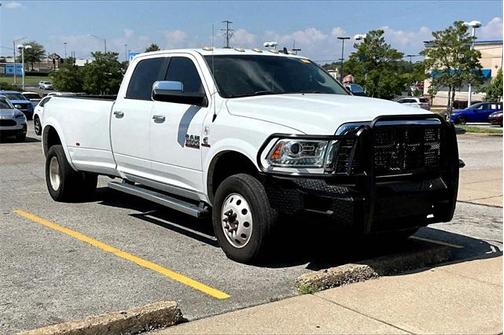 2016 RAM 3500 Laramie