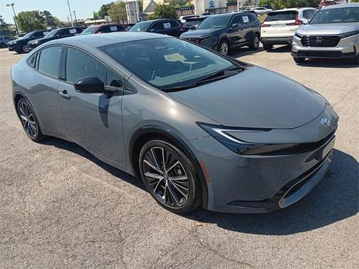 2023 Toyota Prius XLE