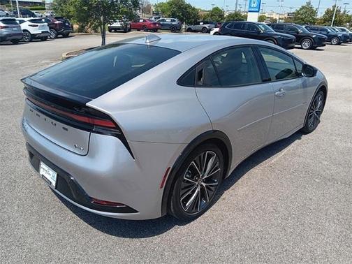 2023 Toyota Prius XLE