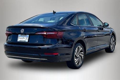 Deep Black Pearl Effect 2020 Volkswagen Jetta 1.4T SEL