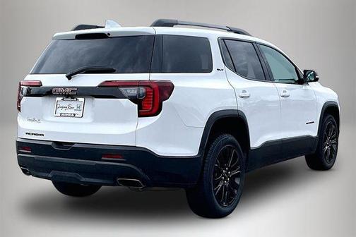 Summit White 2022 GMC Acadia SLT