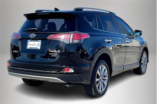 2017 Toyota RAV4 Limited