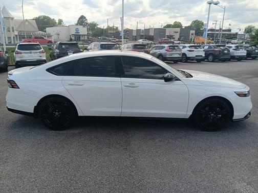 2023 Honda Accord Hybrid Sport-L