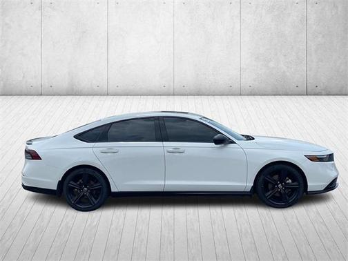 2023 Honda Accord Hybrid Sport-L