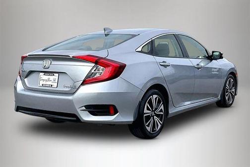 Lunar Silver Metallic 2018 Honda Civic EX-T