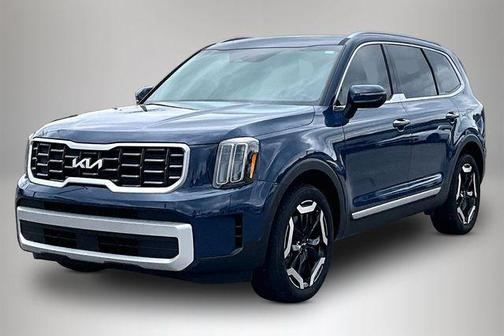 Midnight Black 2024 Kia Telluride S