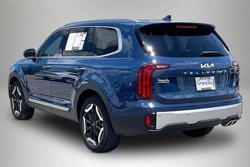 Midnight Black 2024 Kia Telluride S