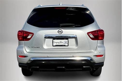 2020 Nissan Pathfinder S