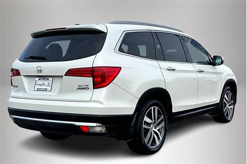 2018 Honda Pilot Elite