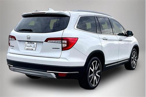 2021 Honda Pilot Touring 8-Passenger