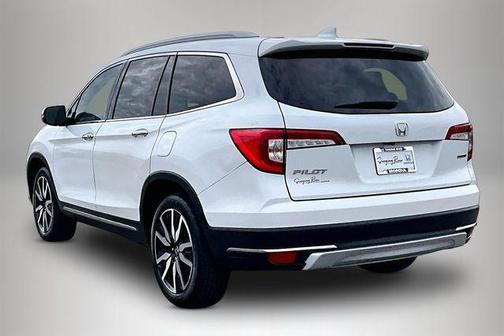 2021 Honda Pilot Touring 8-Passenger