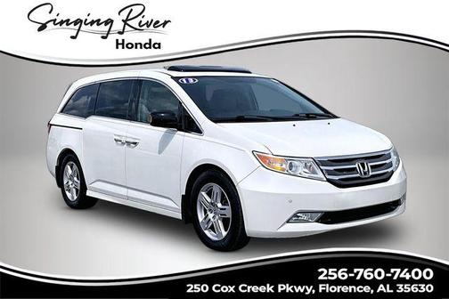 White Diamond Pearl 2013 Honda Odyssey Touring