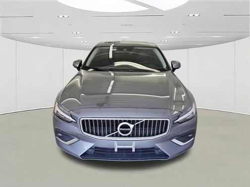 2021 Volvo S60 T6 INSCRIPTION