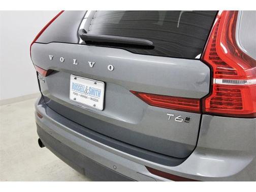 2019 Volvo XC60 T6 MOMENTUM