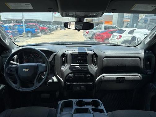 2019 Chevrolet Silverado 1500 CUSTOM