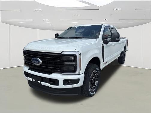 2025 Ford F-250 PLATINUM