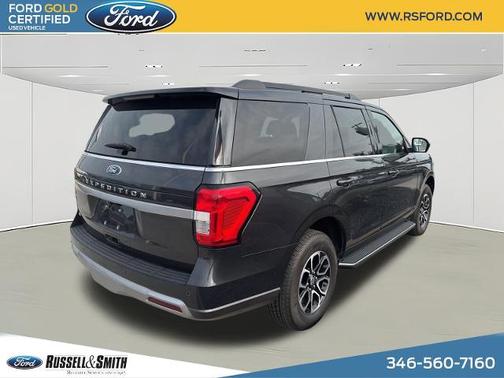 2022 Ford Expedition XLT