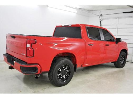 2020 Chevrolet Silverado 1500 CUSTOM