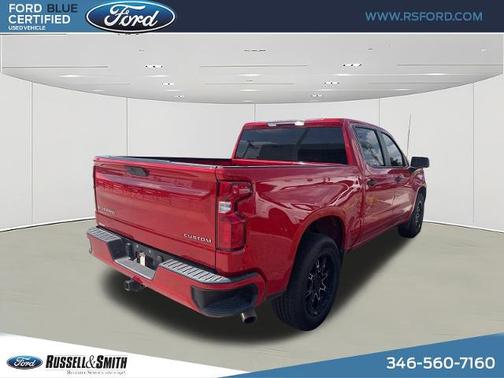 2020 Chevrolet Silverado 1500 CUSTOM