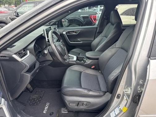 2019 Toyota RAV4 XSE