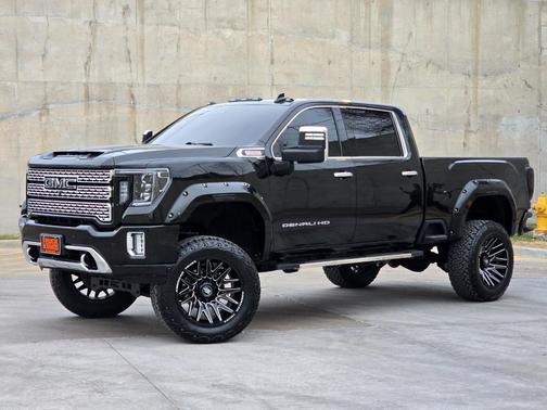 2023 GMC Sierra 2500 Denali
