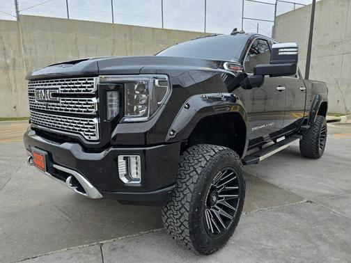 2023 GMC Sierra 2500 Denali