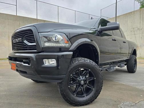 Brilliant Black Crystal Pearlcoat 2018 RAM 2500 Laramie Mega Cab 4x4 6'4' Box