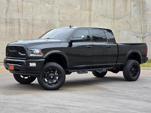 Brilliant Black Crystal Pearlcoat 2018 RAM 2500 Laramie Mega Cab 4x4 6'4' Box