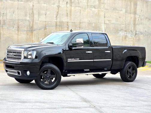 2013 GMC Sierra 2500 Denali