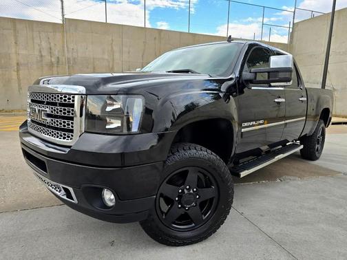 2013 GMC Sierra 2500 Denali