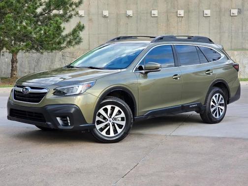Autumn Green Metallic 2020 Subaru Outback Premium