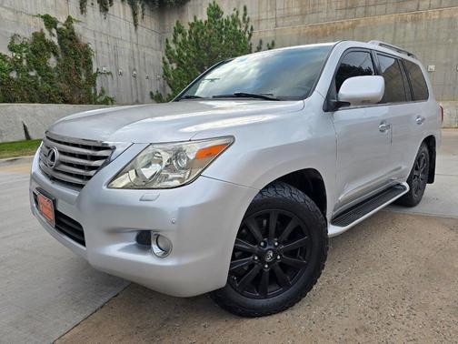 2009 Lexus LX 570 Base