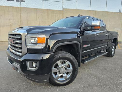 2017 GMC Sierra 2500 SLT