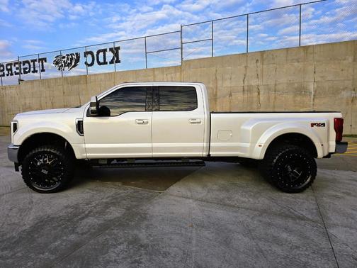 2019 Ford F-350 Lariat