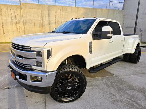 2019 Ford F-350 Lariat