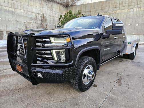 2022 Chevrolet Silverado 3500 High Country