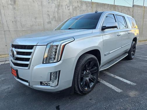 2015 Cadillac Escalade ESV Premium