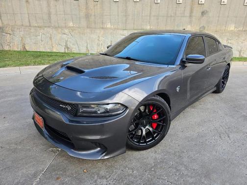 Granite Pearlcoat 2016 Dodge Charger SRT Hellcat