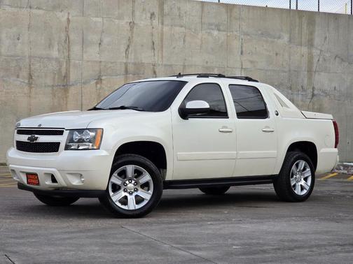 2013 Chevrolet Avalanche LTZ