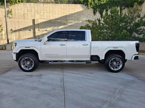 White 2024 GMC Sierra 3500 Denali