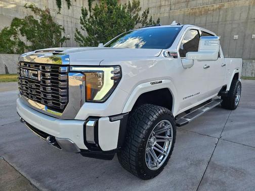 White 2024 GMC Sierra 3500 Denali