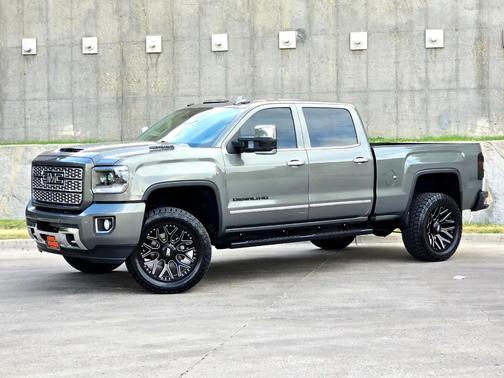 2018 GMC Sierra 2500 Denali