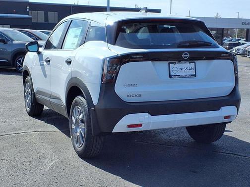 2026 Nissan Kicks S