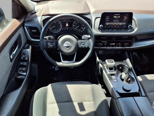 Super Black 2023 Nissan Rogue SV