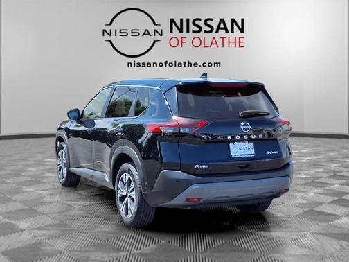 Super Black 2023 Nissan Rogue SV