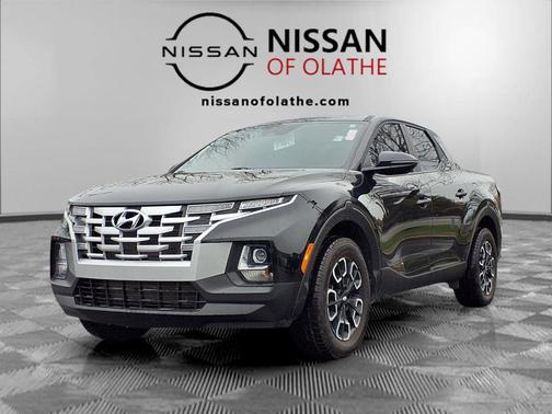 Phantom Black 2023 Hyundai SANTA CRUZ SEL