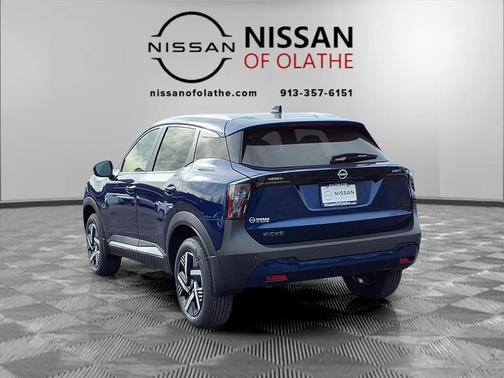Deep Blue Pearl 2026 Nissan Kicks SV