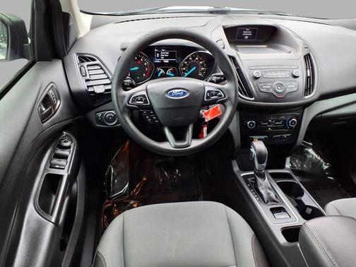 OXFORD WHITE 2019 Ford Escape S