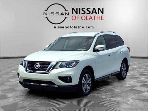 Pearl White Tricoat 2020 Nissan Pathfinder SV 4WD